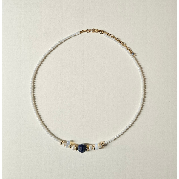 Collar blanco lapizlazuli